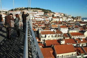 Vista de Lisboa desde el Elevador de Santa Justa