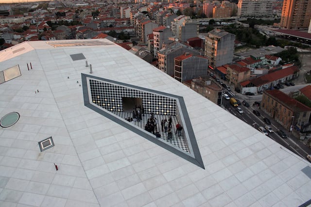 Terraza de la Casa de la Música en Oporto