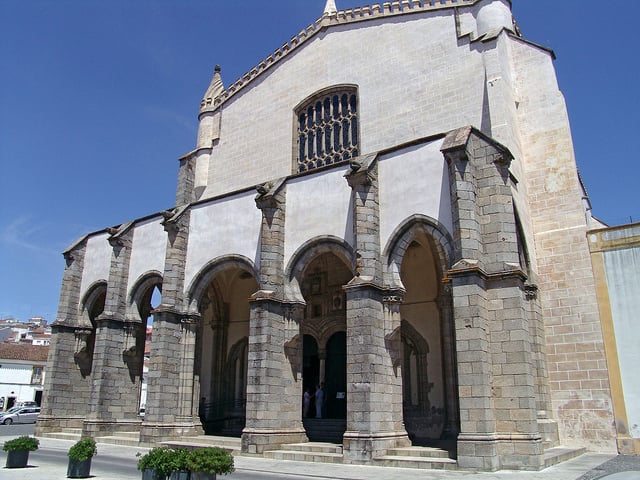 Igreja de São Francisco en Évora