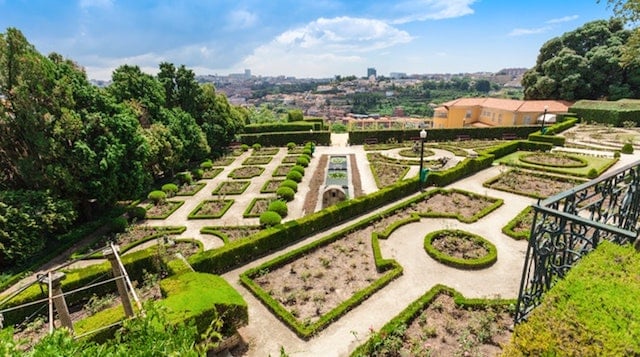 Jardín del Palacio de Cristal en Oporto