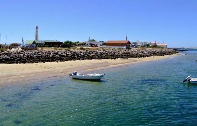 Praia Culatra en la Isla da Culatra en Faro
