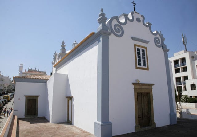 Iglesia de Santa Ana en Albufeira