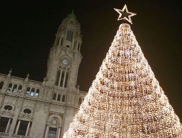 Árbol de Navidad en Oporto