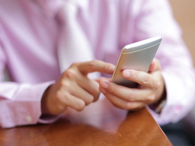 Tarjeta e-SIM para usar el celular en Portugal